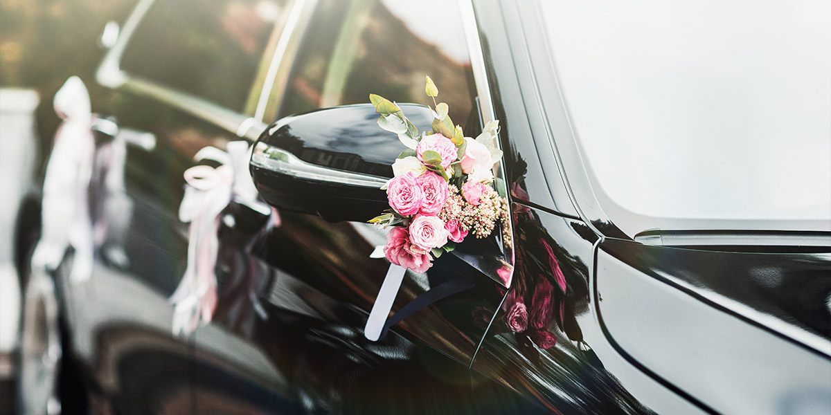 How to Make Your Wedding Day Special with Luxury Transportation in Charleston, SC